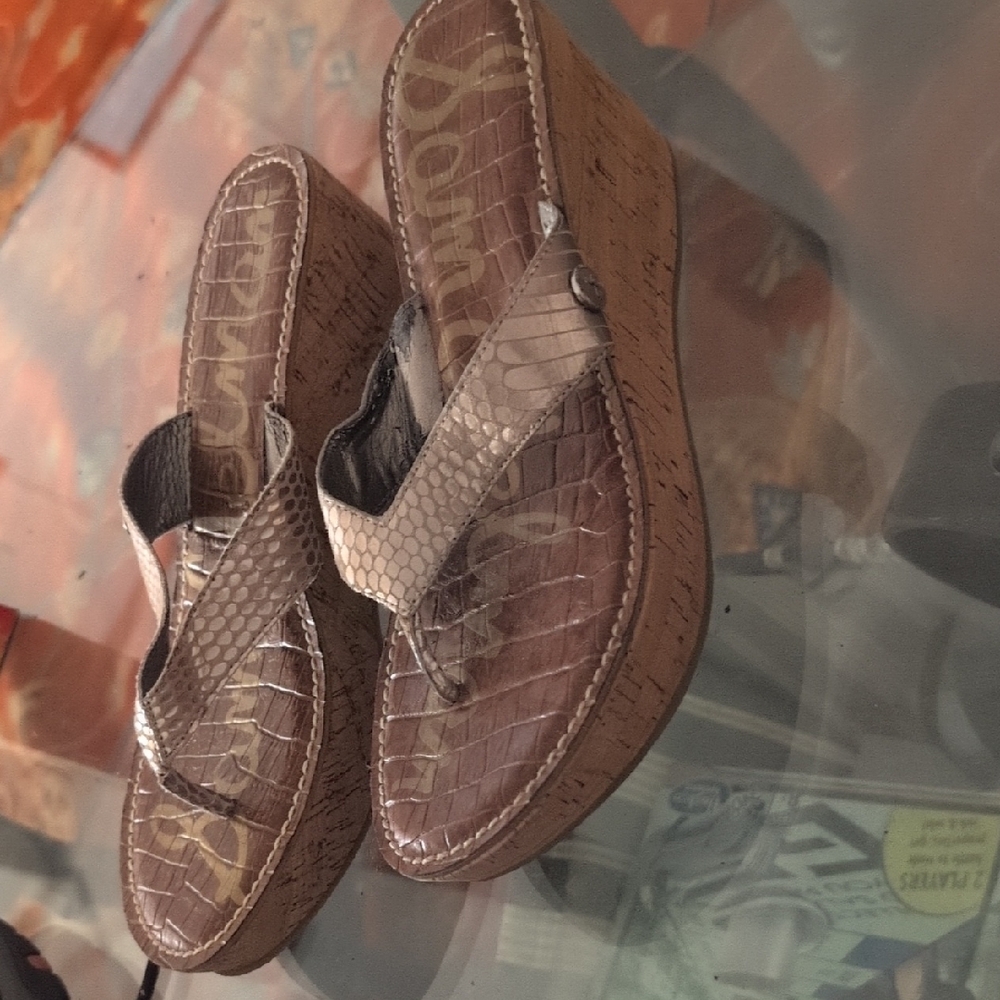 Sam Edelman Beige Snakeskin Wedges